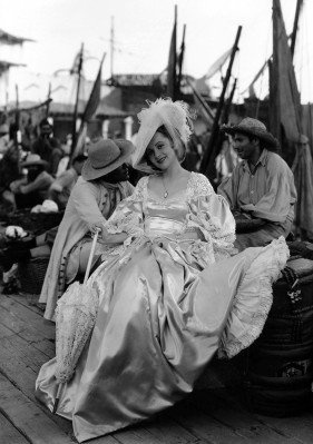 Olivia de Havilland pic #366534