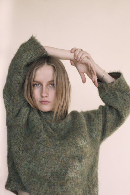 Olivia DeJonge pic #1194199