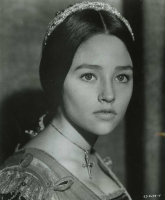 photo 10 in Olivia Hussey gallery [id366268] 2011-04-07 00:00:00