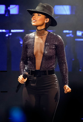 photo 12 in Alicia Keys gallery [id591458] 2013-04-03 00:00:00