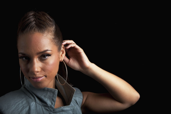 photo 15 in Alicia Keys gallery [id229773] 2010-01-25 00:00:00