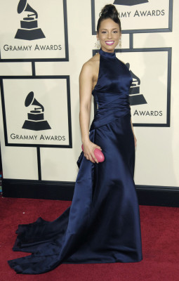 photo 14 in Alicia Keys gallery [id199700] 2009-11-13 00:00:00