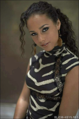 photo 17 in Alicia Keys gallery [id119539] 2008-12-08 00:00:00