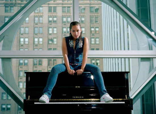 photo 20 in Alicia Keys gallery [id23465] -0001-11-30 00:00:00
