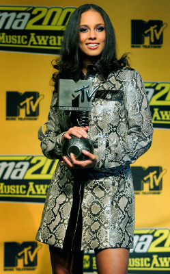 photo 10 in Alicia Keys gallery [id23676] -0001-11-30 00:00:00