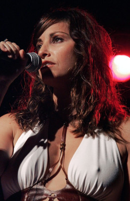 photo 25 in Gina Gershon gallery [id219392] 2009-12-24 00:00:00