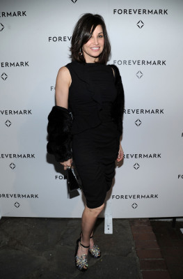 Gina Gershon pic #350225