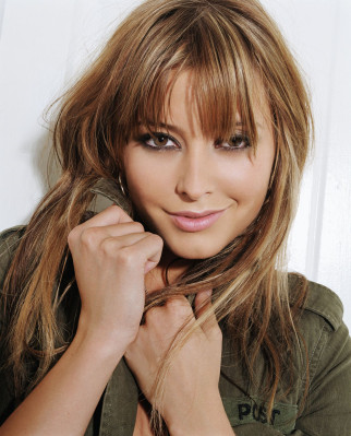 photo 6 in Holly gallery [id59200] -0001-11-30 00:00:00