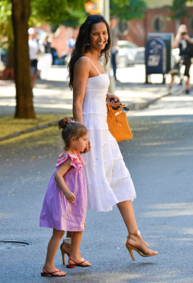 Padma Lakshmi pic #626955