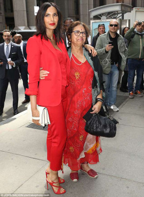 Padma Lakshmi pic #1029108