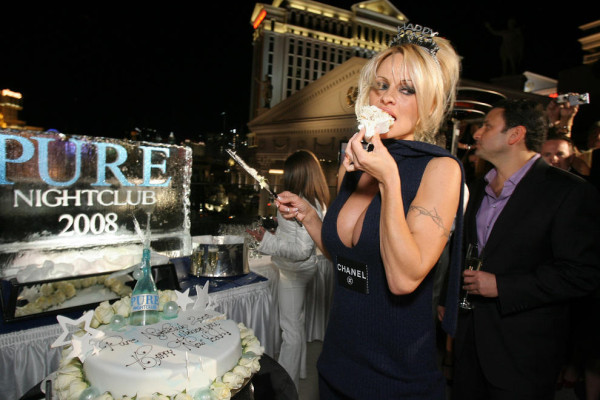 Pamela Anderson pic #82449