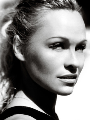 Pamela Anderson pic #644822