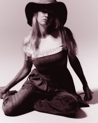 Pamela Anderson pic #1357011