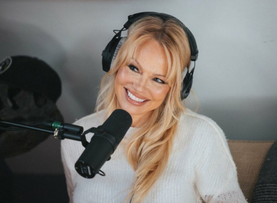 Pamela Anderson pic #1322973