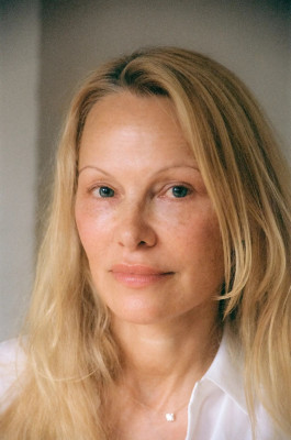 Pamela Anderson pic #1357362