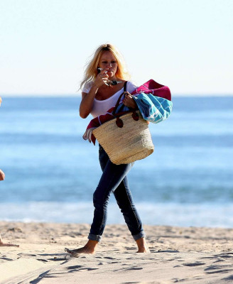 Pamela Anderson pic #133003