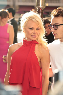 Pamela Anderson pic #942651