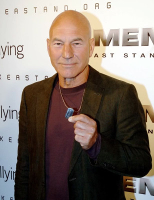 Patrick Stewart pic #709549