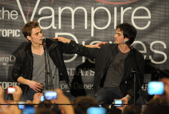 Paul Wesley pic #456767