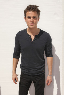 Paul Wesley pic #516239