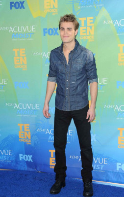 Paul Wesley pic #452313