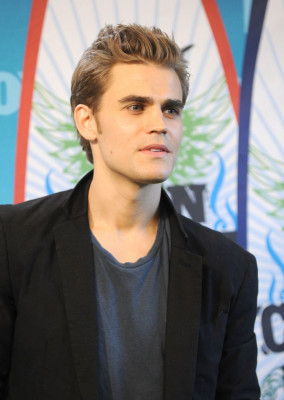 Paul Wesley pic #376094