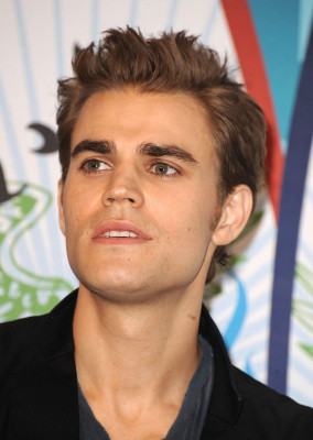 Paul Wesley pic #376329
