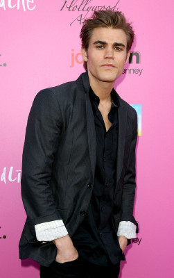Paul Wesley pic #257329