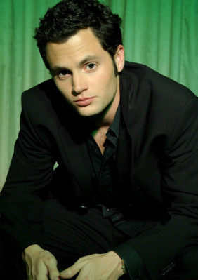Penn Badgley pic #234396