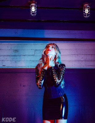 Peyton Roi List pic #946350