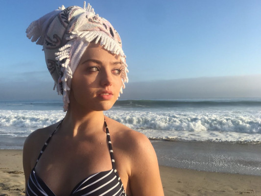 Peyton Roi List pic #1054672