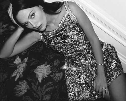 Phoebe Tonkin pic #1363524