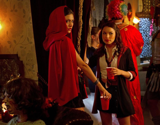 Phoebe Tonkin pic #488406