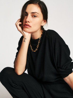 Phoebe Tonkin pic #1247265