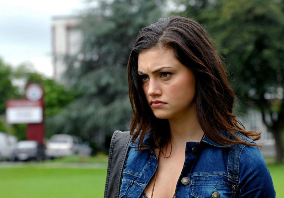 Phoebe Tonkin pic #489801