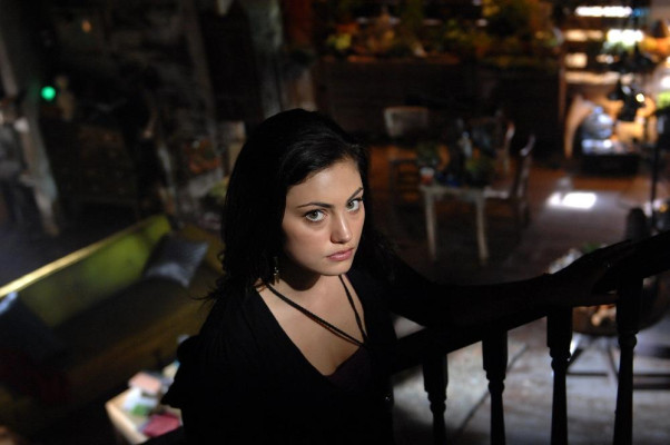 Phoebe Tonkin pic #488381