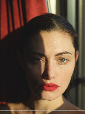 Phoebe Tonkin pic #1360239