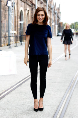 Phoebe Tonkin pic #620338