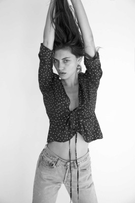 Phoebe Tonkin pic #788950