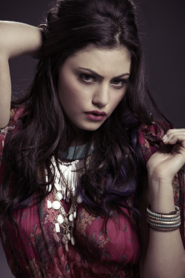 Phoebe Tonkin pic #525409