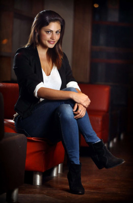 Phoebe Tonkin pic #457938