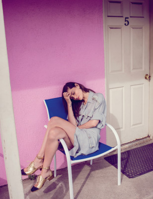Phoebe Tonkin pic #764220