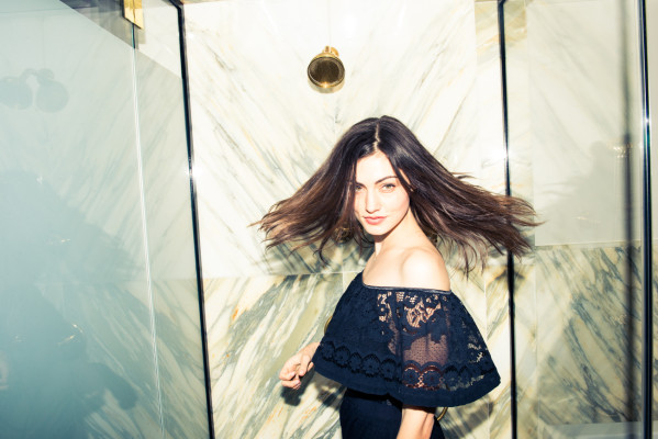 Phoebe Tonkin pic #760445