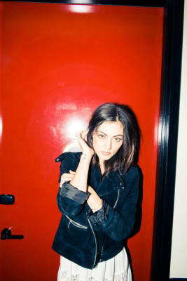 Phoebe Tonkin pic #760448