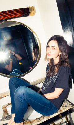 Phoebe Tonkin pic #760127