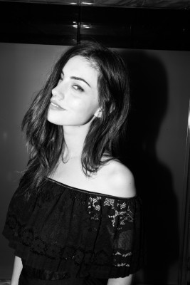 Phoebe Tonkin pic #760455