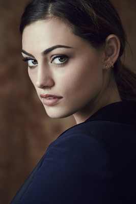 Phoebe Tonkin pic #814328