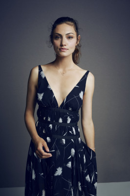 Phoebe Tonkin pic #741106