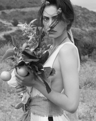Phoebe Tonkin pic #790538