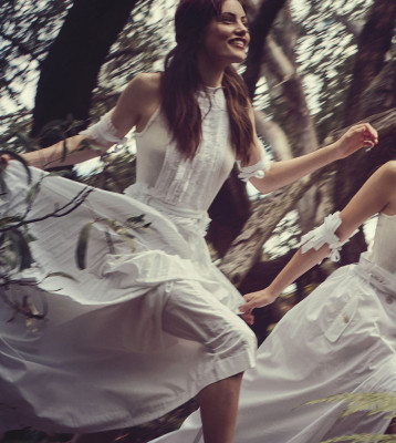 Phoebe Tonkin pic #760286